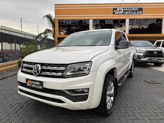 VOLKSWAGEN AMAROK 3.0 V6 TDI DIESEL HIGHLINE CD 4MOTION AUTOMÁTICO VOLKSWAGEN AMAROK 3.0 V6 TDI DIESEL HIGHLINE CD 4MOTION AUTOMÁTICO
